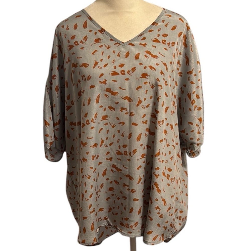 JODIFL sleek metallic oversized top size small